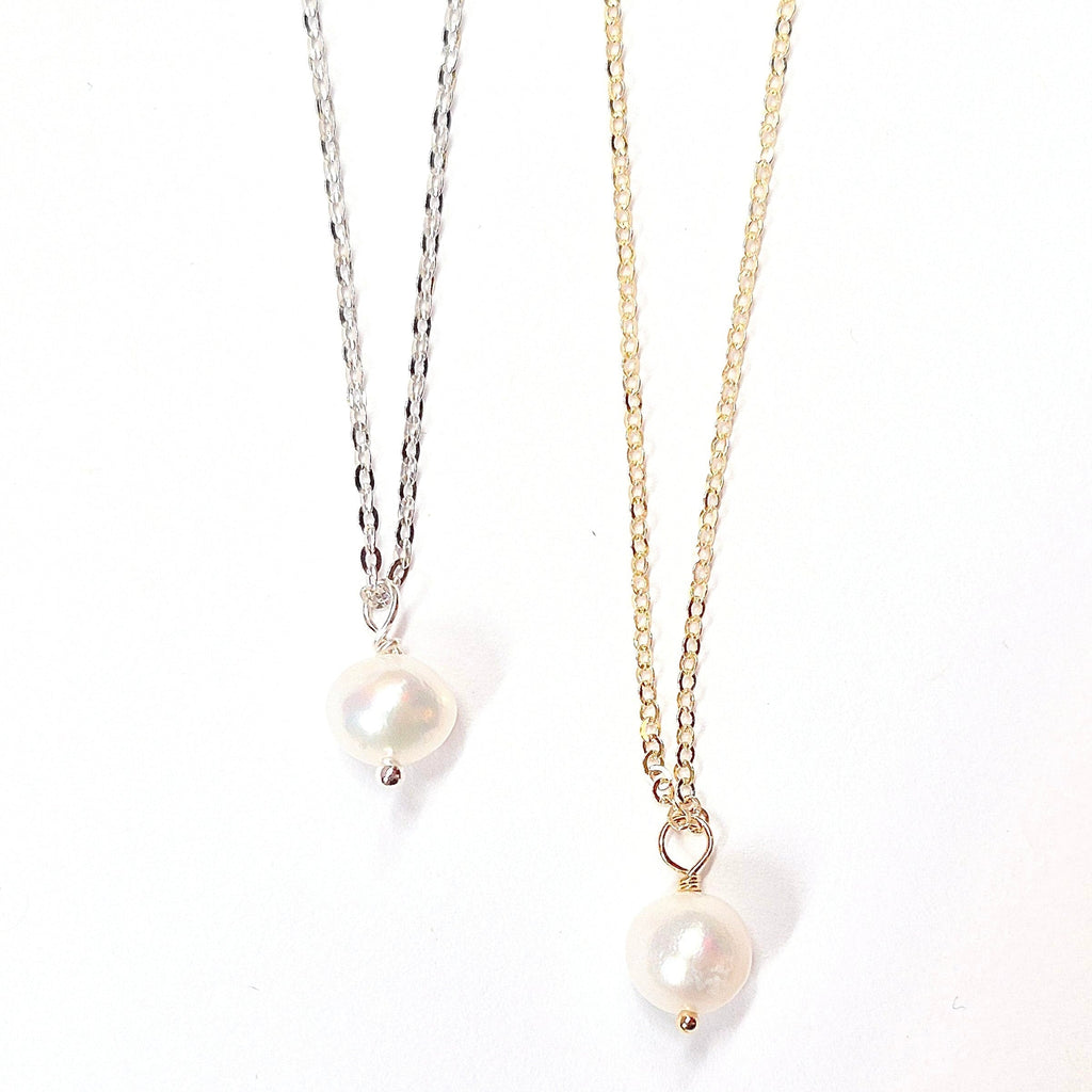 Single Pearl Drop Necklace