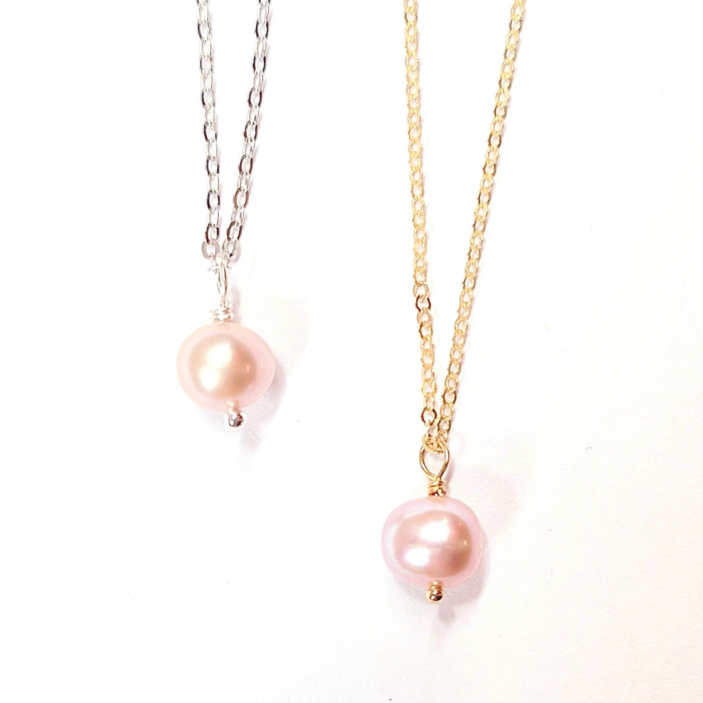 Single Pearl Drop Necklace