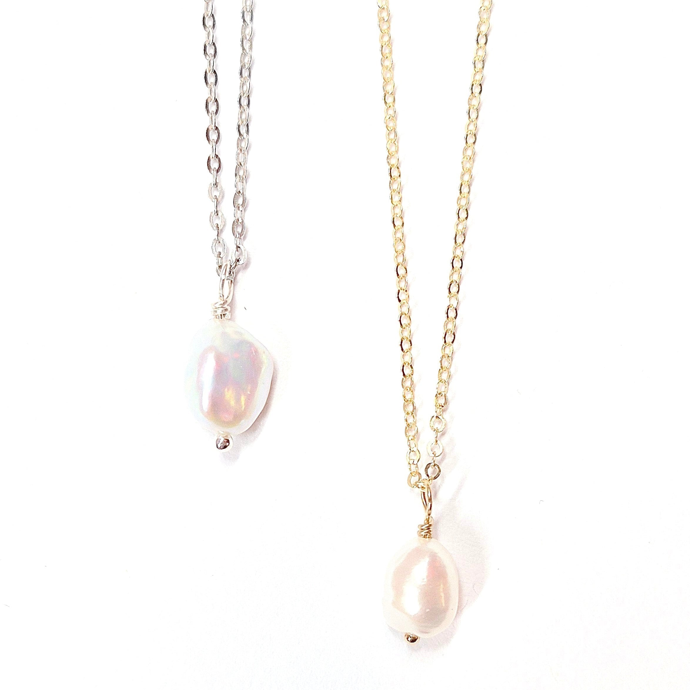 Single Pearl Drop Necklace