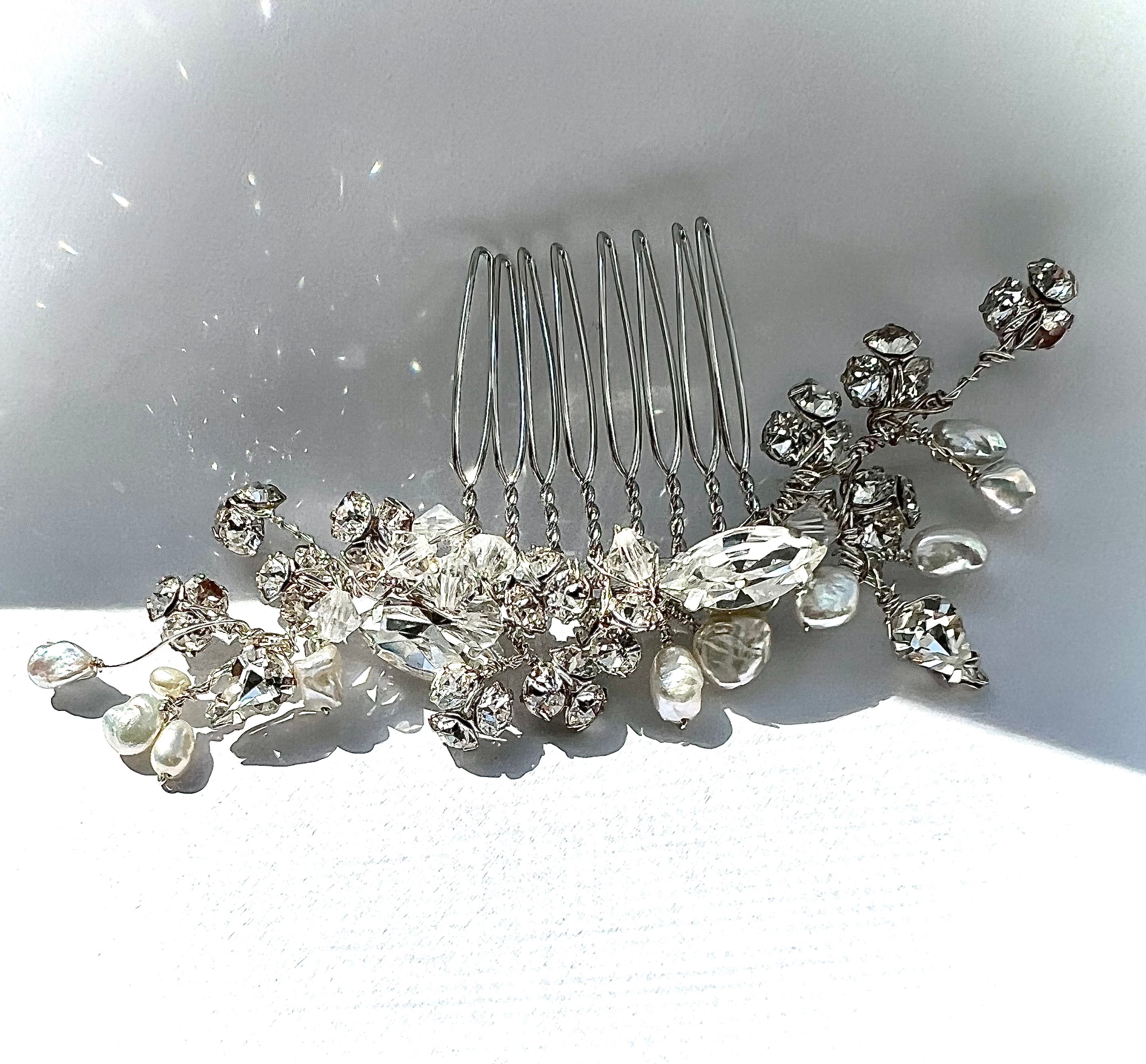 The Aida Vine Hair Comb